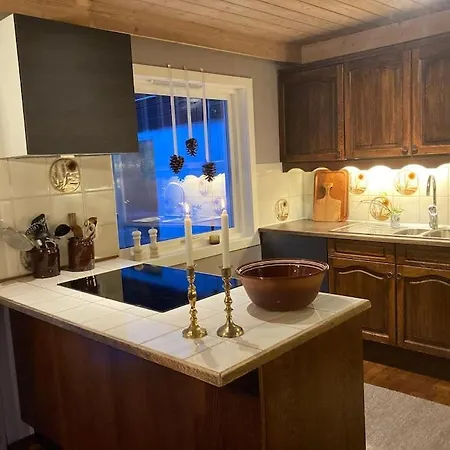 Вилла Hel I Med Flott Utsikt Og 4 Soverom *